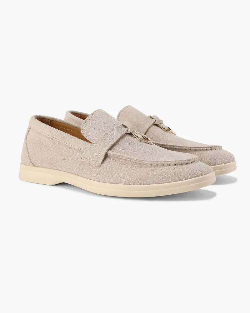 Chaussures femme Old Money en daim beige, loafers élégants pour femmes, pointure EU 35, style sophistiqué et confortable.