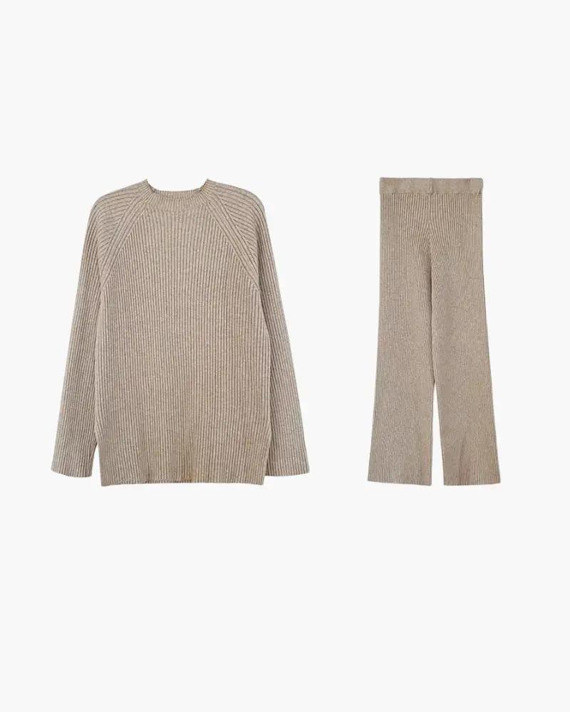 Vêtements de détente beige pour femmes Old Money, ensemble deux pièces en tissu premium, taille unique, style confortable et élégant.