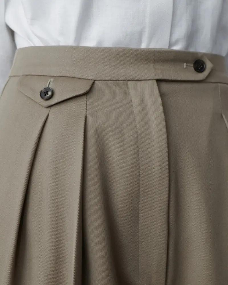 Pantalon ample en laine pour femmes de la marque Old Money Women, coupe oversized, tissu chaud et confortable.