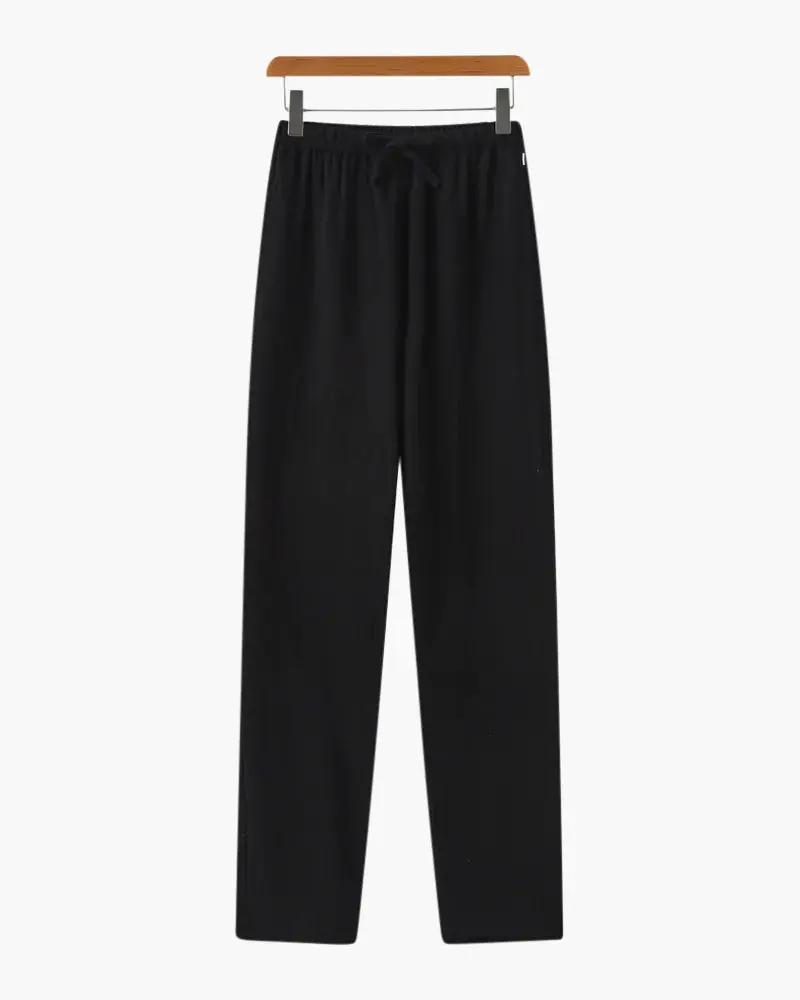 Pantalon en lin beige Marrakech Slim Fit de Old Money WorldWide, coupe ajustée et tissu léger, vue de face.