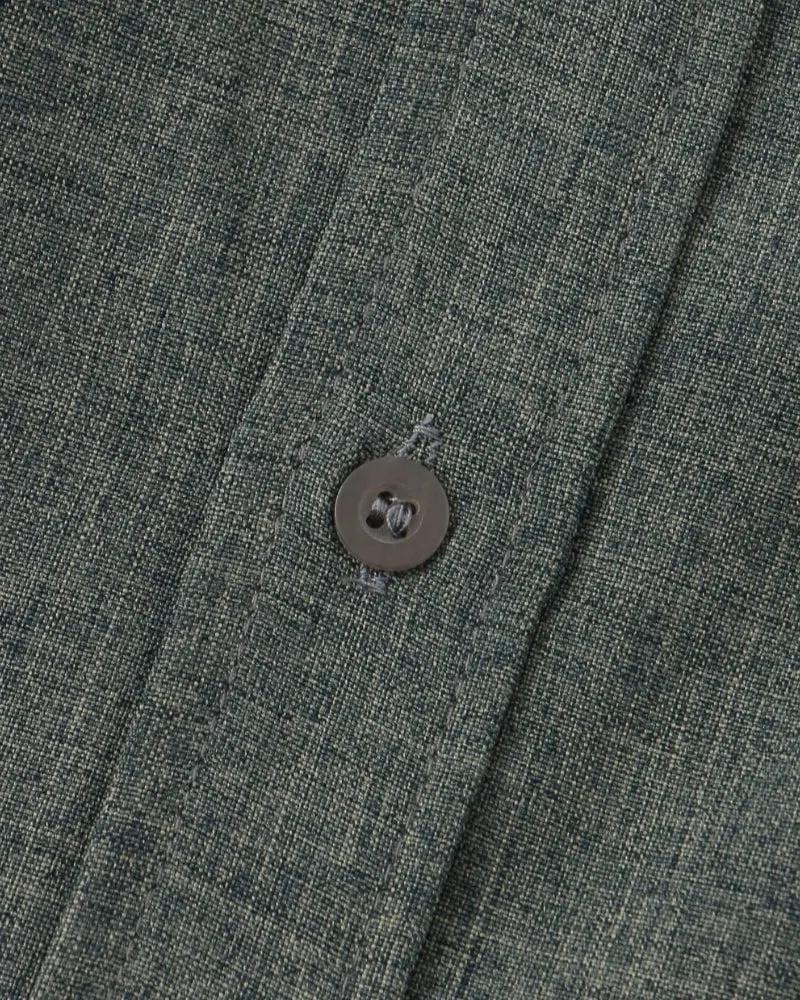 Marqueur vert Old Money WorldWide The Mandarin Mark sur fond blanc, vue de face avec capuchon.