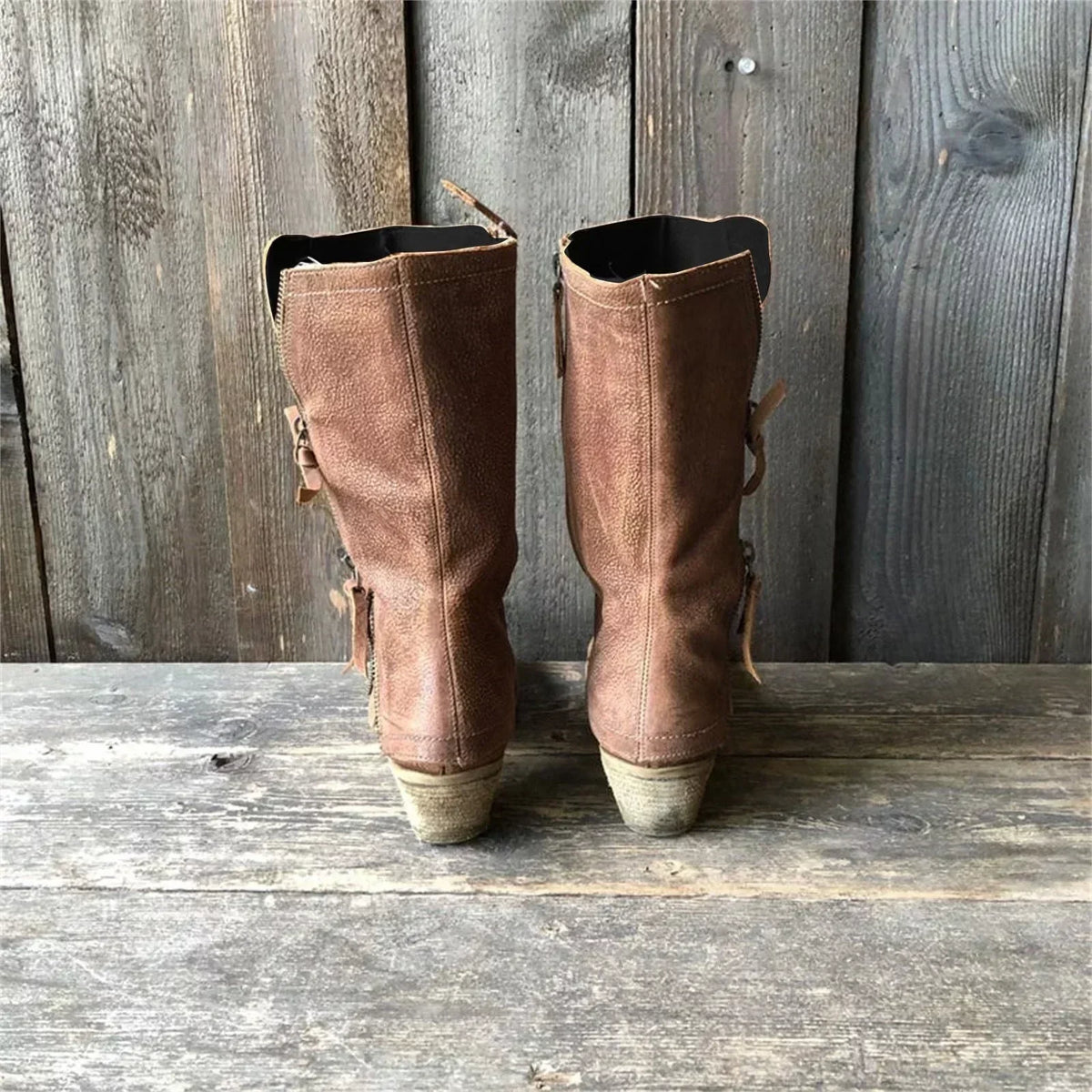 Bottes en cuir d'automne Danoir Paris Amparo, chaussures pour femmes, en cuir brun avec talon et design élégant.