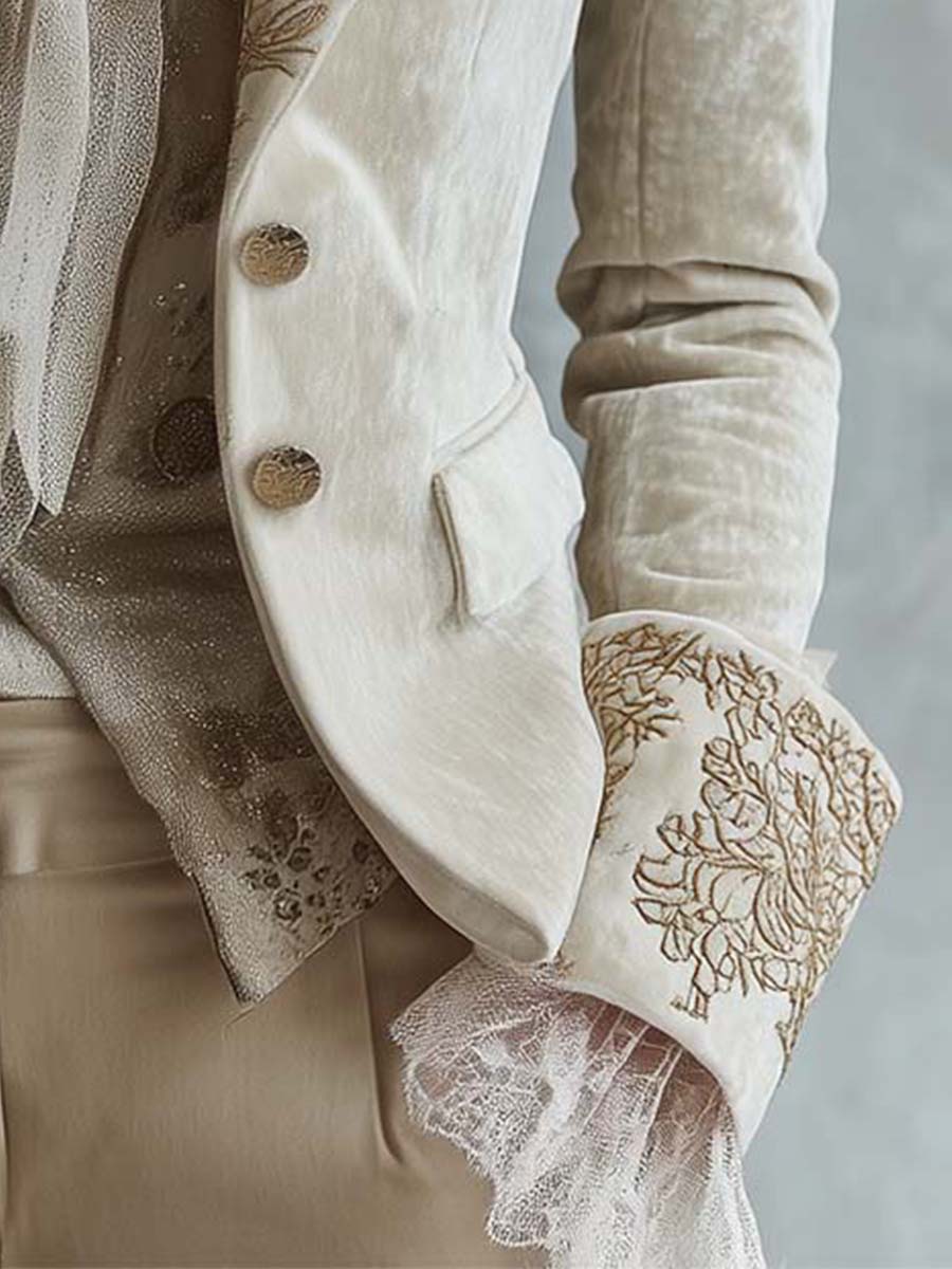 Blazer à manches longues Danoir Paris Constance en ivoire brodé, tailleur élégant pour femme.
