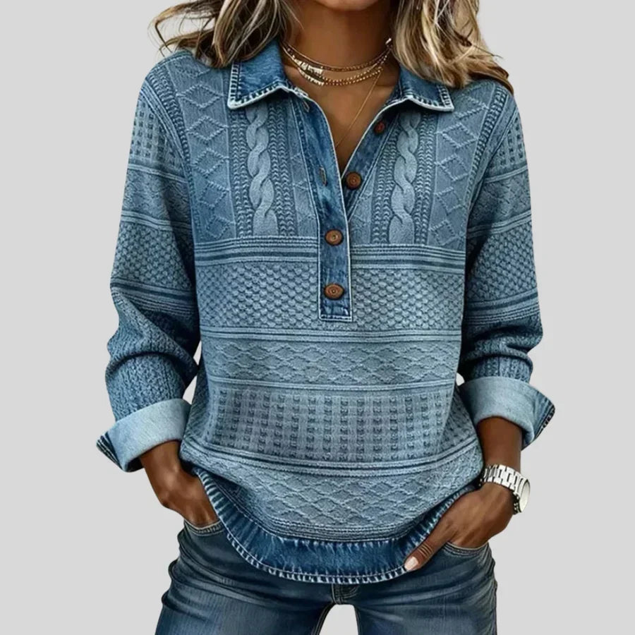 Pull vintage Danoir Paris Azalée en tricot avec col roulé, couleur douce, porté sur mannequin, détails du tissu en gros plan.