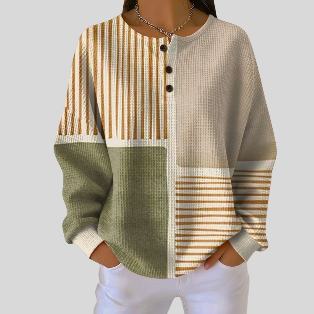 Haut Henley en Waffle à Blocs de Couleur Dorothy de Danoir Paris, tissu texturé et design coloré, porté sur mannequin.