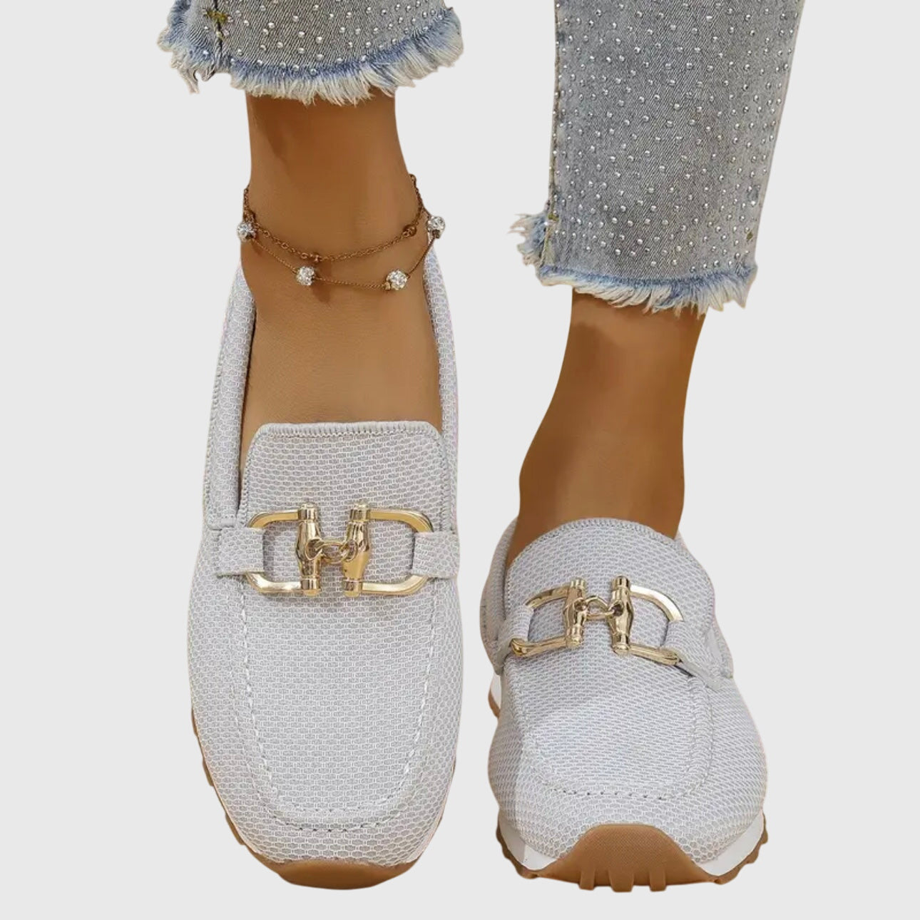 Chaussures orthopédiques Lili de Danoir Paris, sneakers confortables en cuir noir avec semelle antidérapante et design élégant.