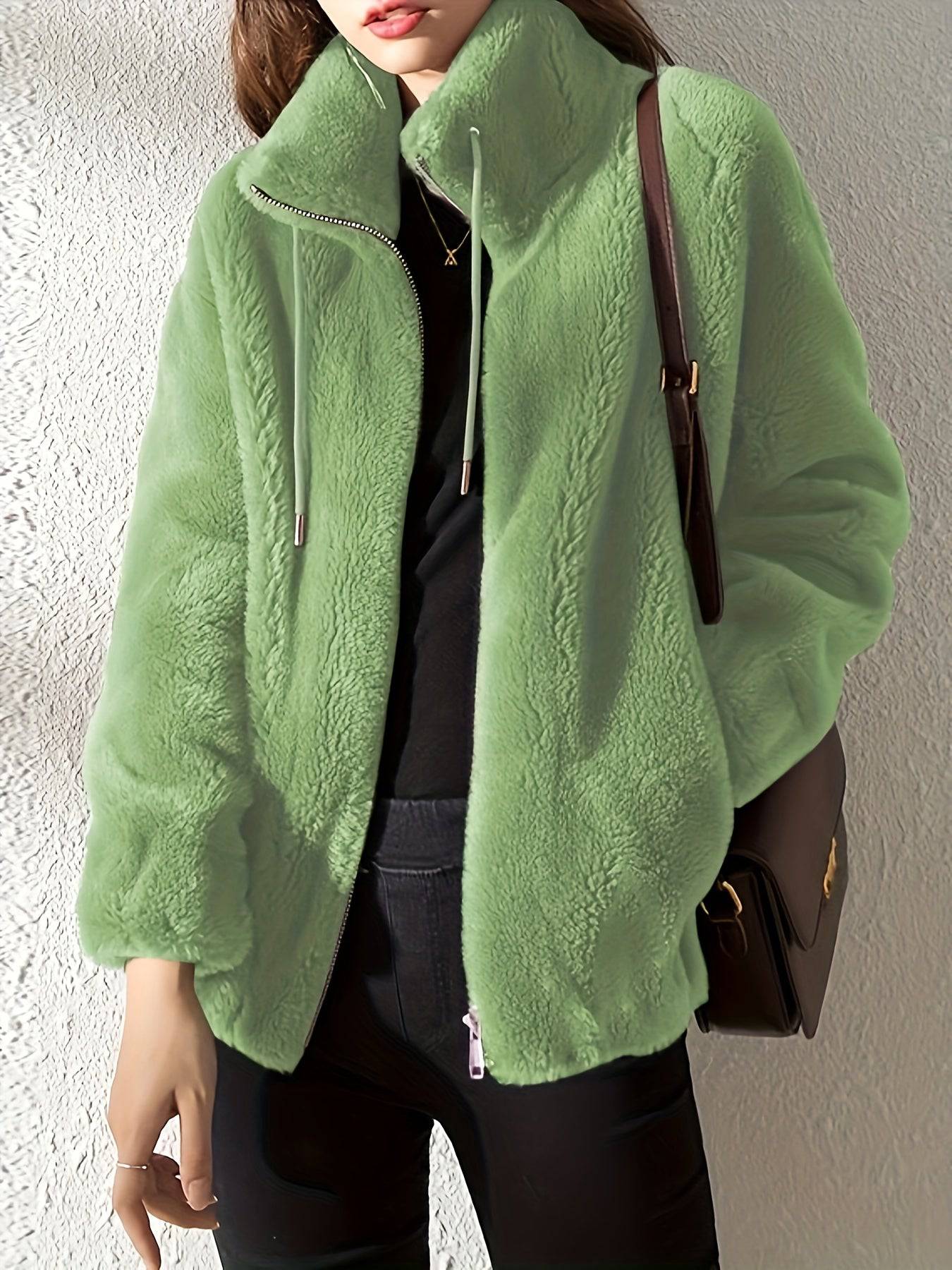 Veste zippée confortable Danoir Paris Avelora, vêtement d'extérieur en tissu doux, style décontracté, couleur neutre.