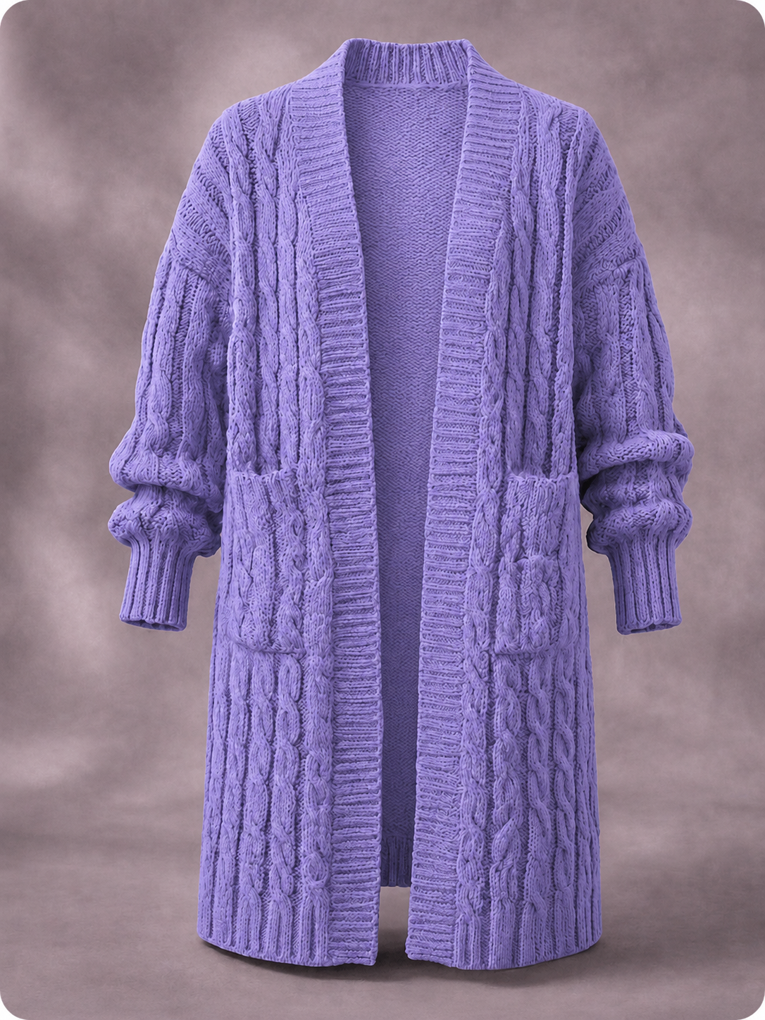 Cardigan en maille à double boutonnage Danoir Paris porté, détail du col avec boutons et texture douce en laine.