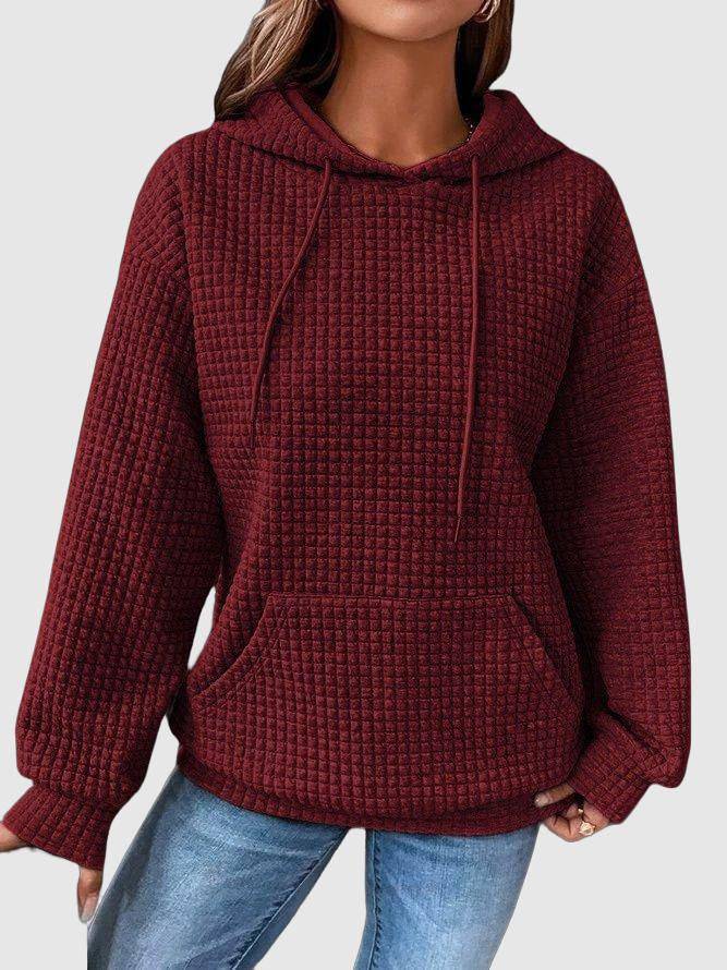 Sweatshirt d'hiver Molly de Danoir Paris, confortable et chaud, en tissu molletonné, couleur gris clair, portée sur mannequin.