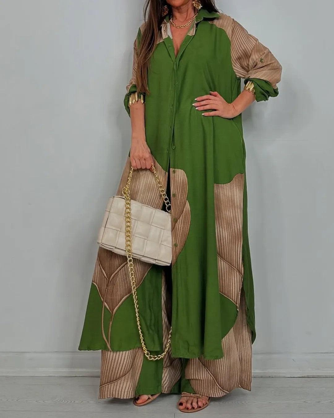 Ensemble patchwork Hollis & June avec haut à col V et pantalon, mode Danoir Paris, style tendance et confortable.