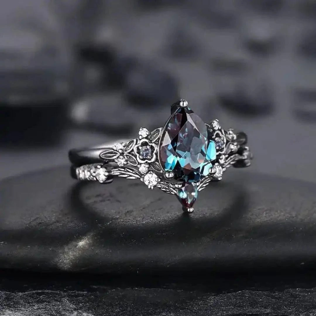 Ensemble de bagues Danoir Paris en argent noir avec zirconium, comprenant une bague ornementée en saphir noir et zircon.