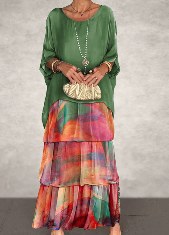 Robe maxi fluide Danoir Paris Lara, élégante, longueur longue, tissu léger et fluide, en couleur neutre.