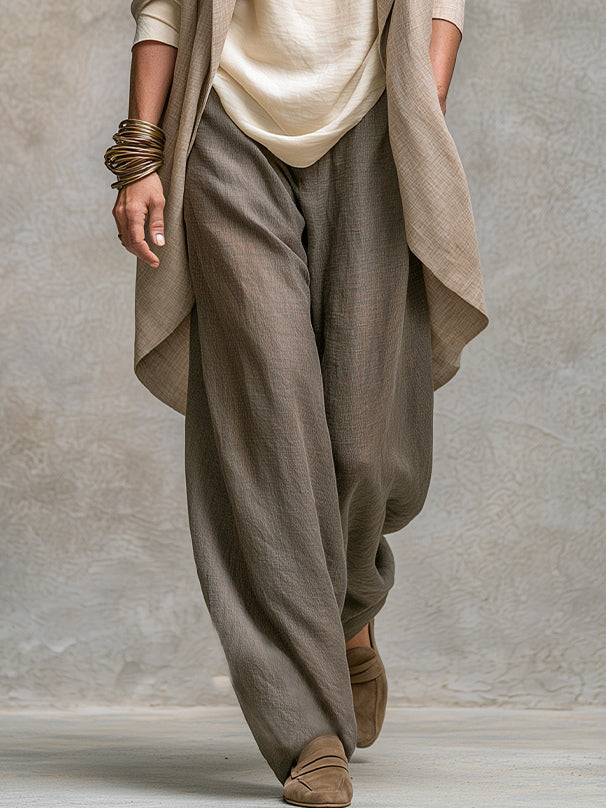 Ensemble trois pièces Elena de Danoir Paris, vêtements assortis élégants et confortables, affichés sur un mannequin.