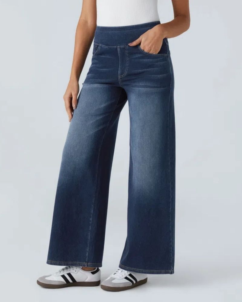 Jeans Ainsley Danoir Paris, collection 844, à jambe large, en denim gris et bleu, pantalon confortable pour homme.