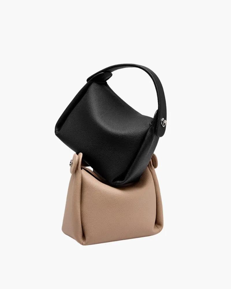 Sac à main beige Danoir Paris Classy Lady avec poignées élégantes et détails sophistiqués, vue de face.