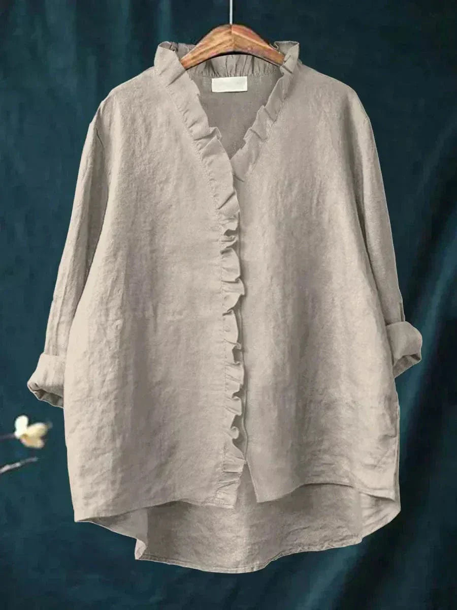 Blouse d'été élégante Eline en lin blanc de Danoir Paris, vue de face sur un fond neutre.