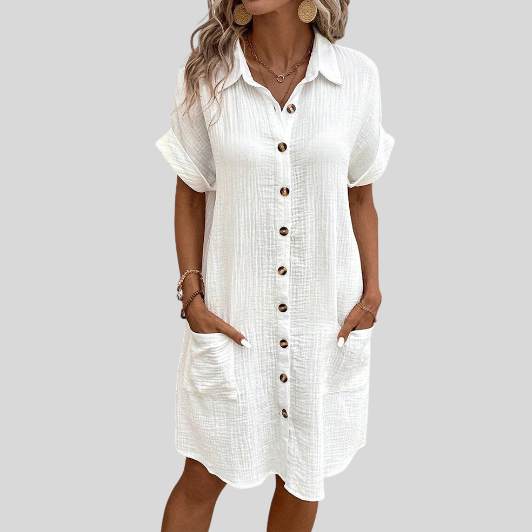 Robe confortable Caroline de Danoir Paris en coton blanc, vue de face, tissu doux et coupe décontractée.