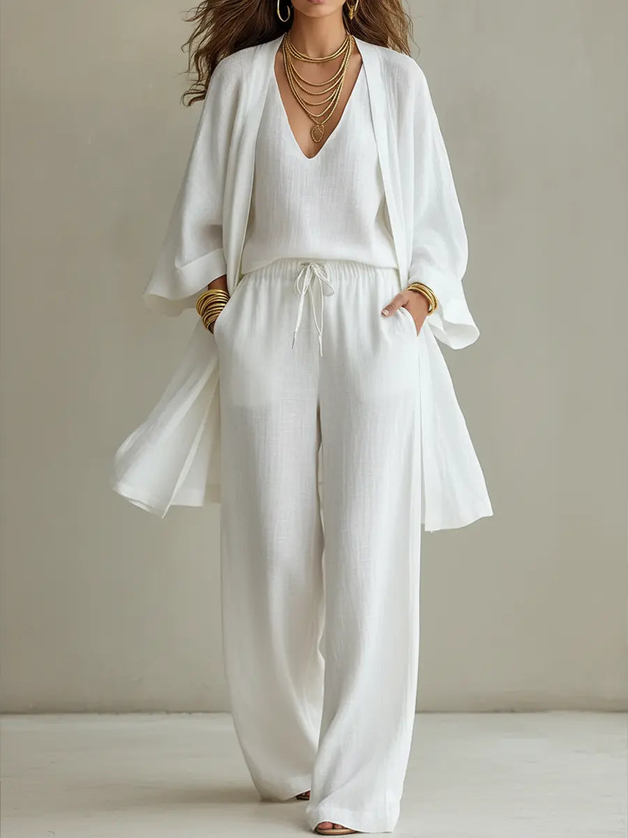 Ensemble homewear en lin blanc Isabelle de Danoir Paris, 3 pièces décontractées pour le confort à la maison.