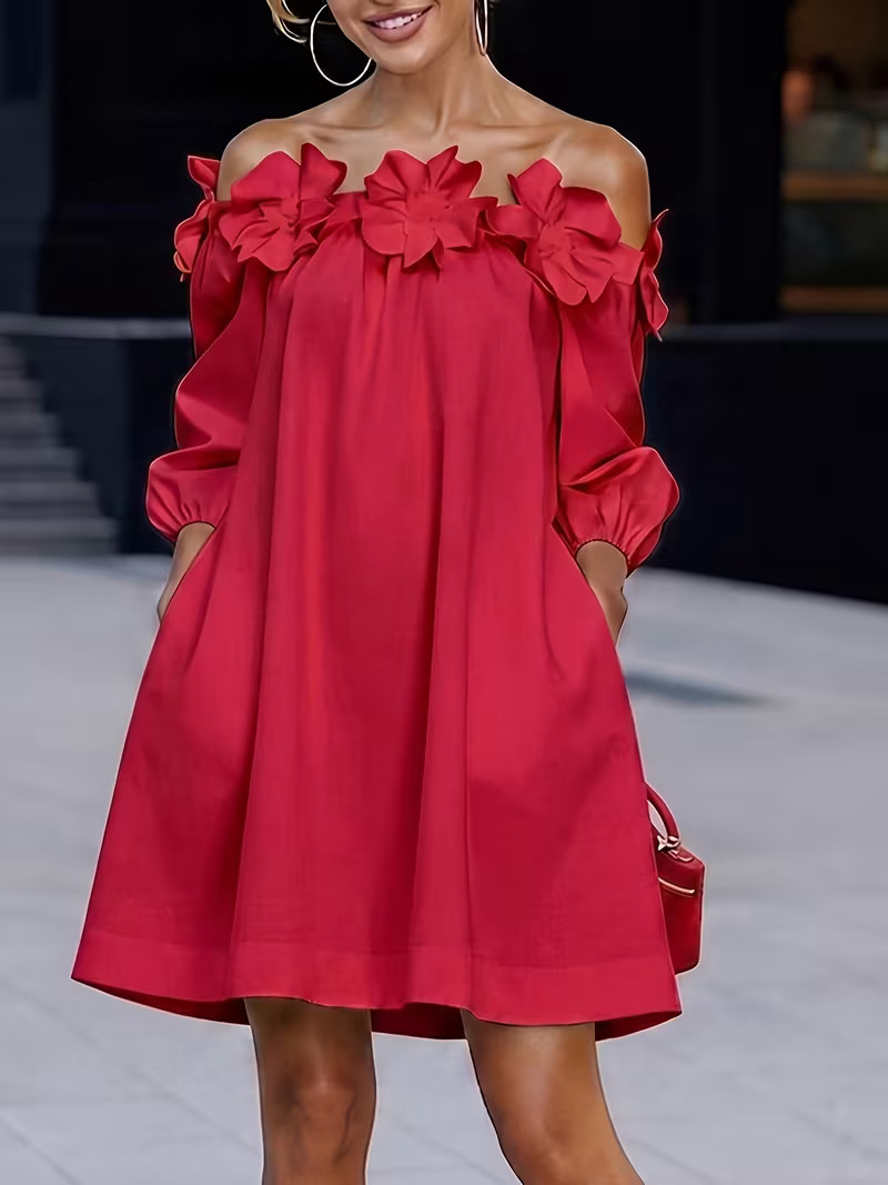 Robe à bretelles dénudées Rhoda de Danoir Paris avec appliqué floral, blanc, vue de face.