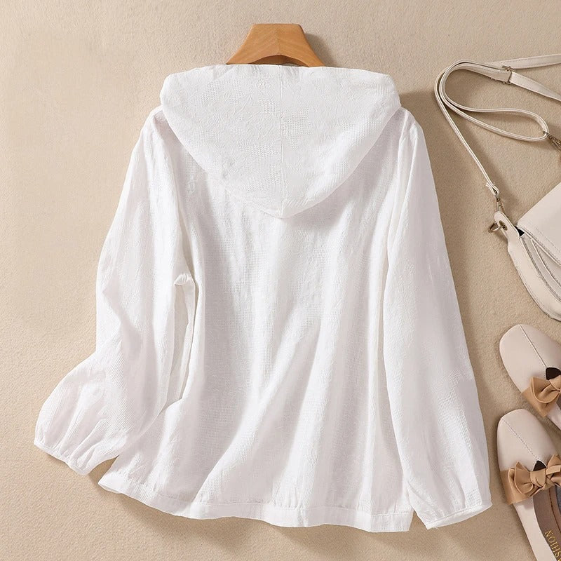 Hoodie léger en lin blanc Miri de Danoir Paris, vêtement décontracté pour femme, image de devant sur fond blanc