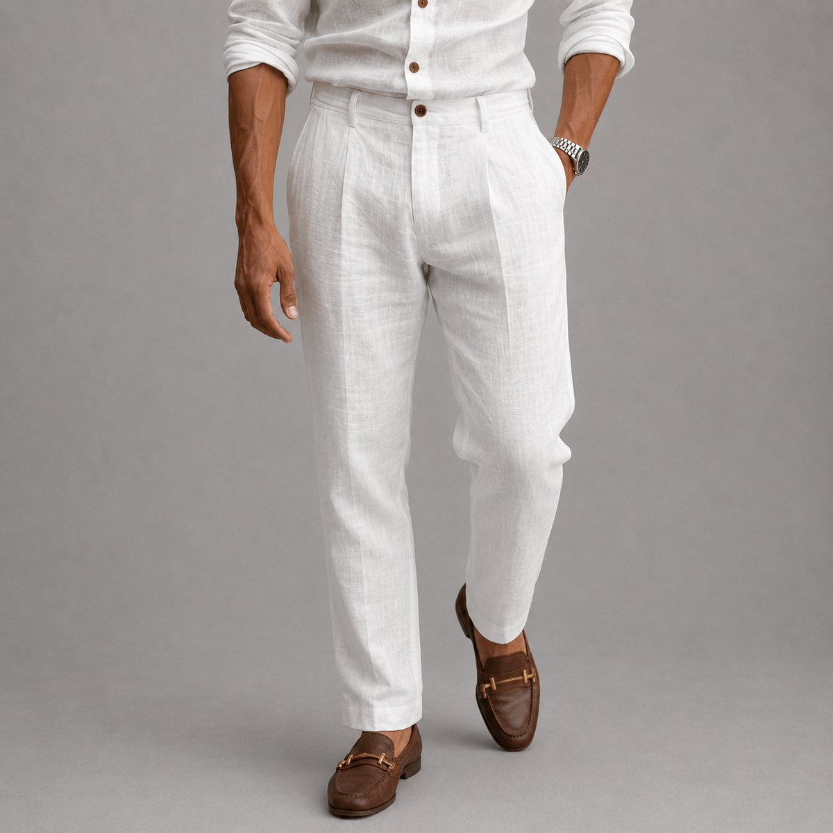 Chaussures Danoir Paris Saint-Tropez Chic Estivi blanches en cuir avec talon moyen, style élégant pour l'été.