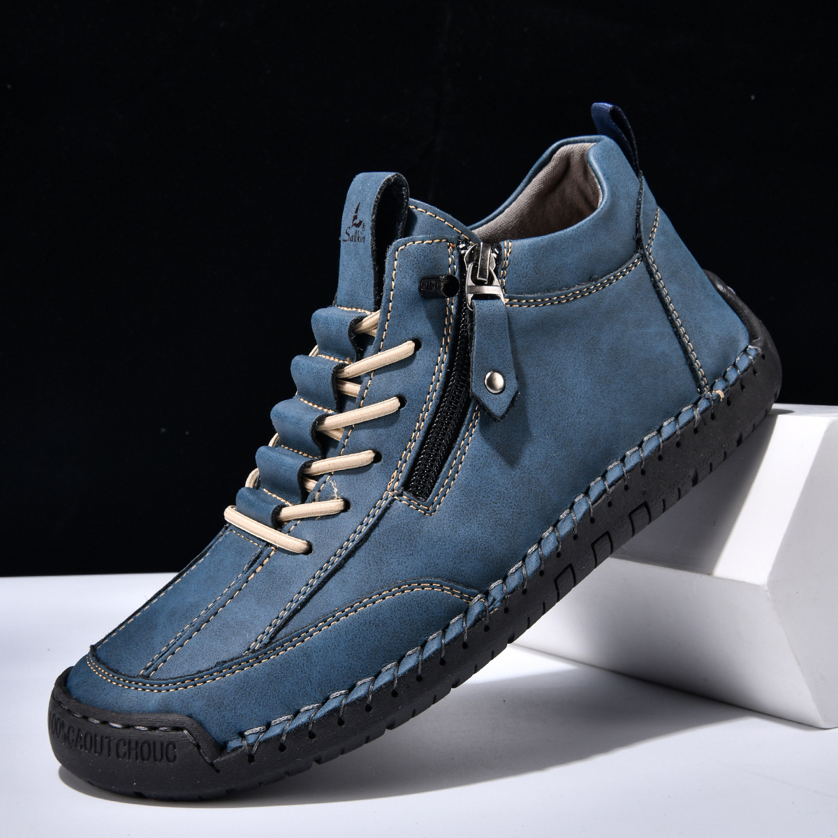 Chaussures en nabuk bleu Danoir Paris pour homme avec zip, style élégant et moderne, vue de face.