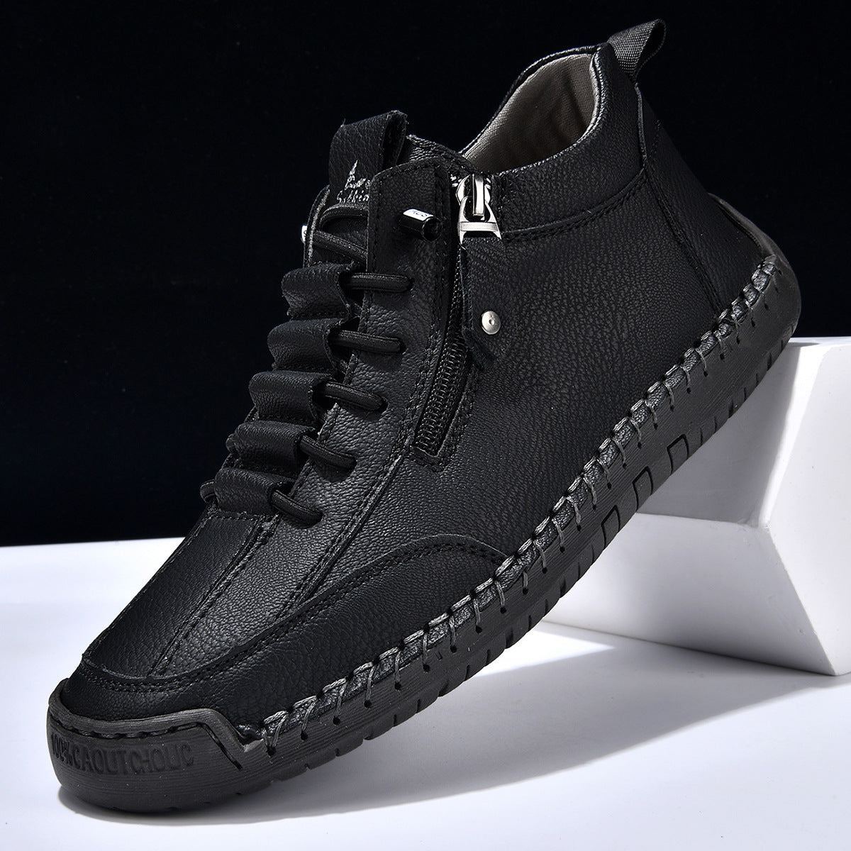 Chaussures en nabuk bleu Danoir Paris™ pour homme avec zip, élégantes et confortables, vues de face sur fond blanc.
