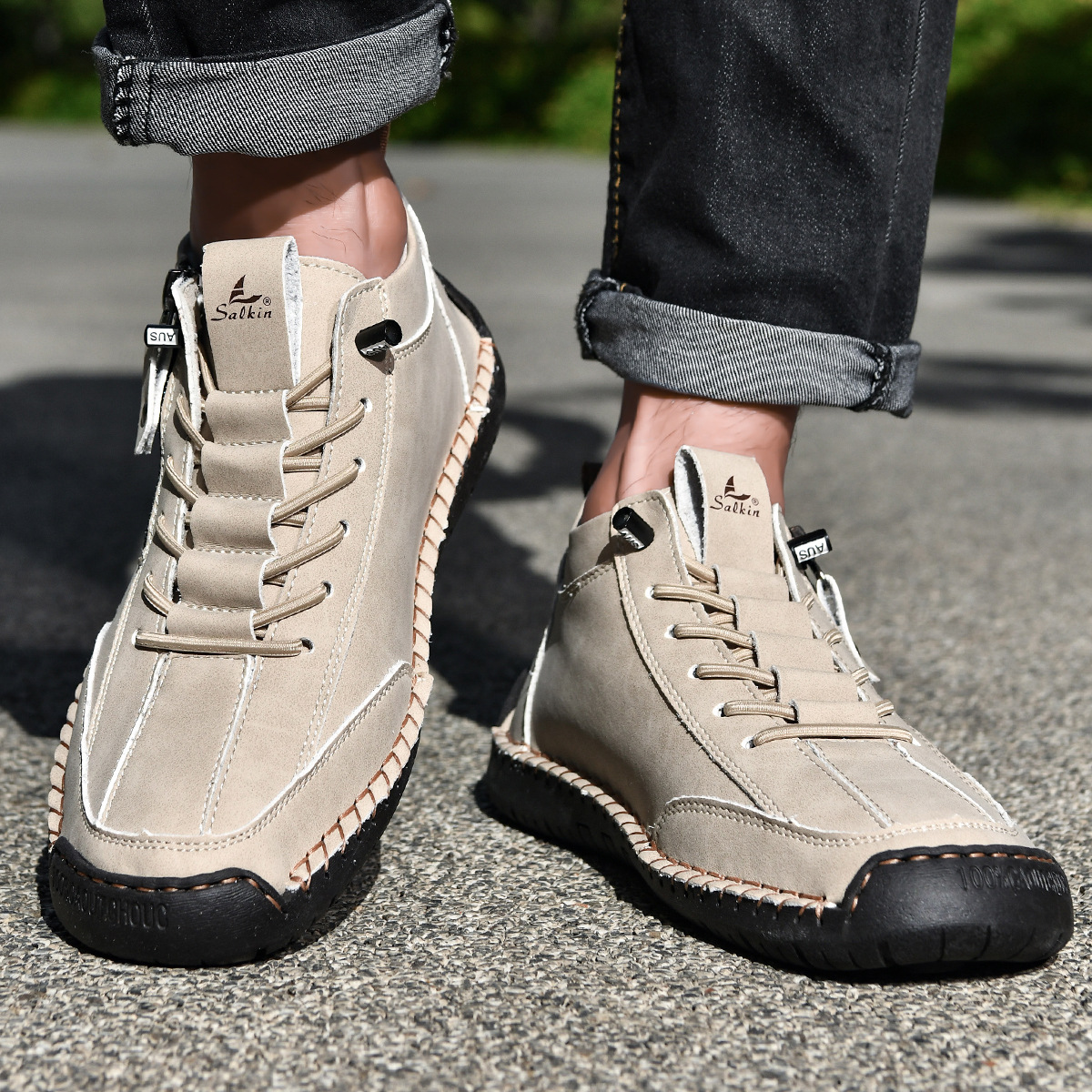 Chaussures en nabuk bleu Danoir Paris pour homme avec fermeture éclair, élégantes et confortables.