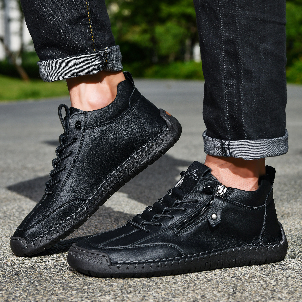 Chaussures en nabuk bleu Danoir Paris pour homme avec fermeture éclair, style élégant et confortable.