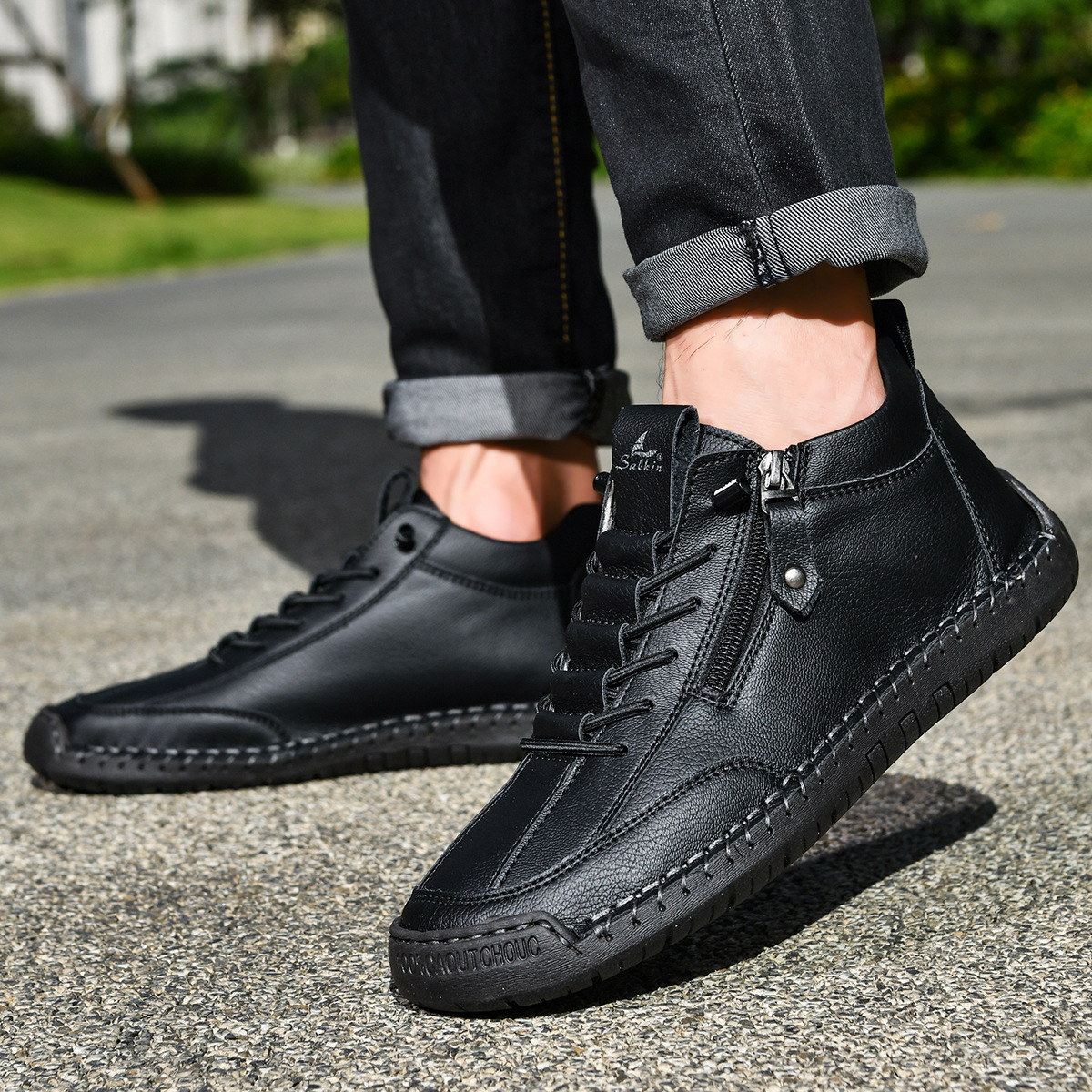 Chaussures en nabuk bleu Danoir Paris pour homme avec fermeture éclair, style élégant et moderne.