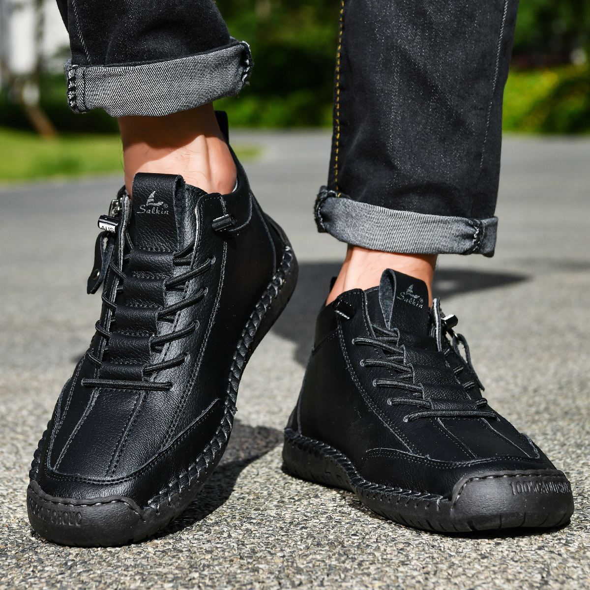 Chaussures en nabuk bleu Danoir Paris pour homme avec zip, style élégant et finition soignée, vue de côté.