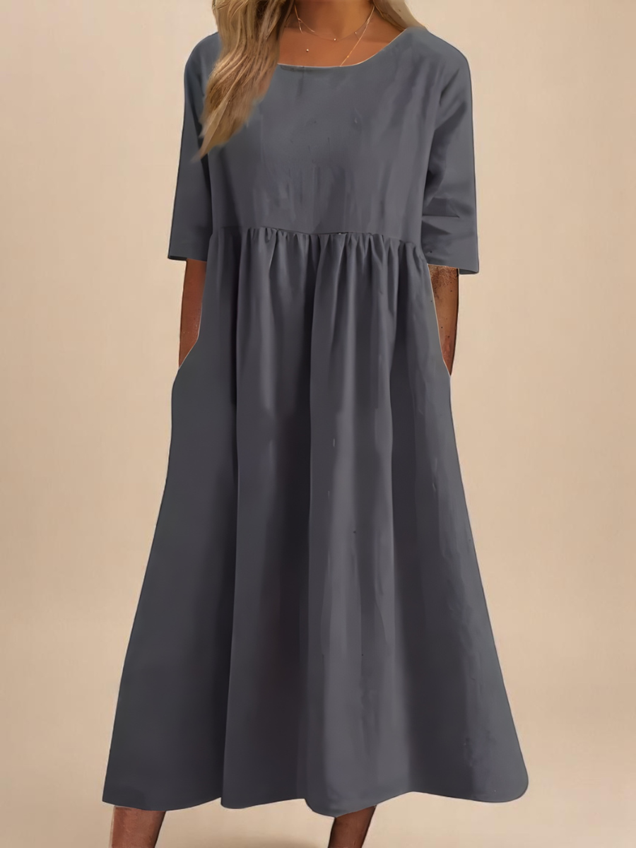 Robe aérée en coton Danoir Paris, couleur bleu ciel, avec coupe légère et fluide, parfaite pour un style décontracté.