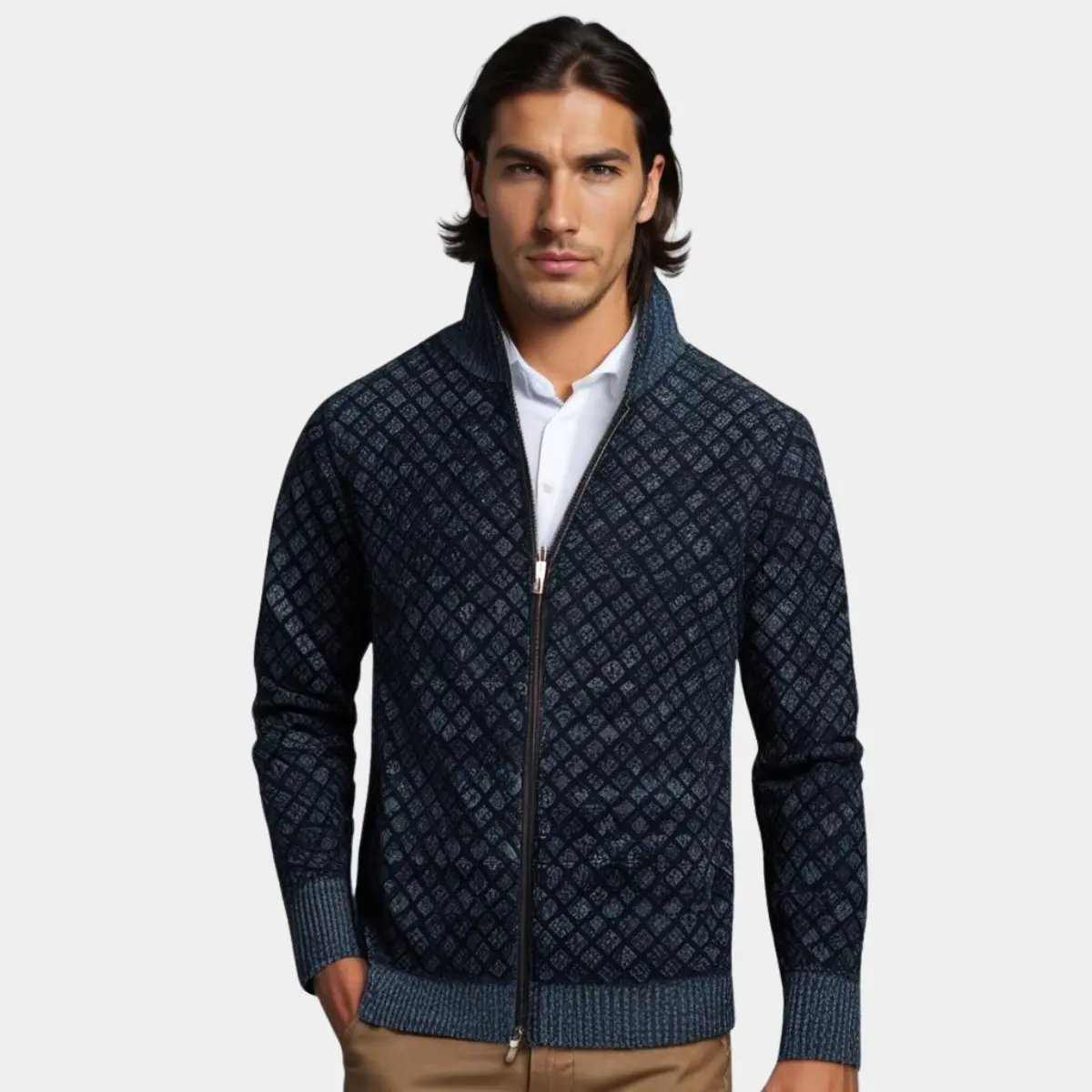 Gilet premium pour homme Danoir Paris en matériau souple, couleur bleue, détail élégant, porté par un modèle.