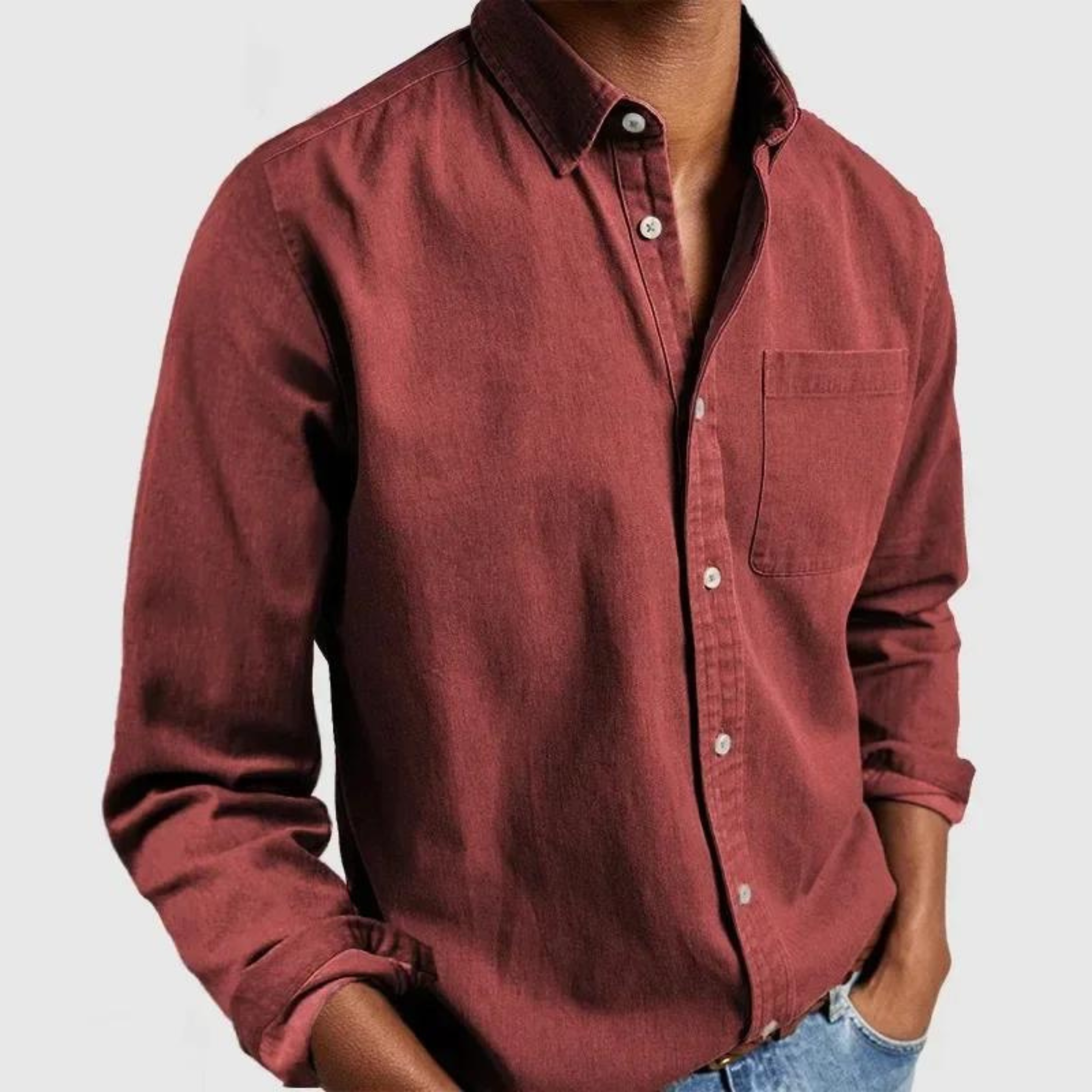 Chemise en coton Danoir Paris™ pour homme, bleu marine, col boutonné et manches longues, tissu doux et confortable.