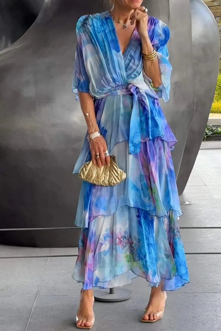 Robe élégante en chiffon bleue Cassia de Danoir Paris, coupe fluide et détails sophistiqués pour une allure chic.