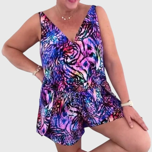 Robe de maillot de bain élégante Dahlia™ de Danoir Paris en tissu bleu, avec détails sophistiqués et coupe flatteuse.