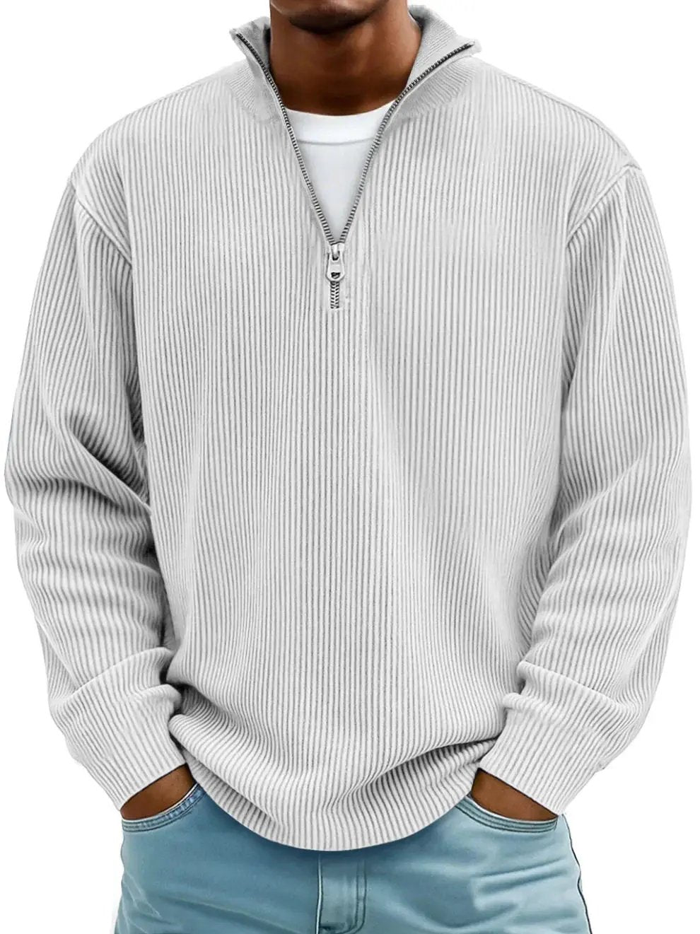 Pull demi-zippe Danoir Paris™ bleu, élégant et confortable, pour un style décontracté et sophistiqué.