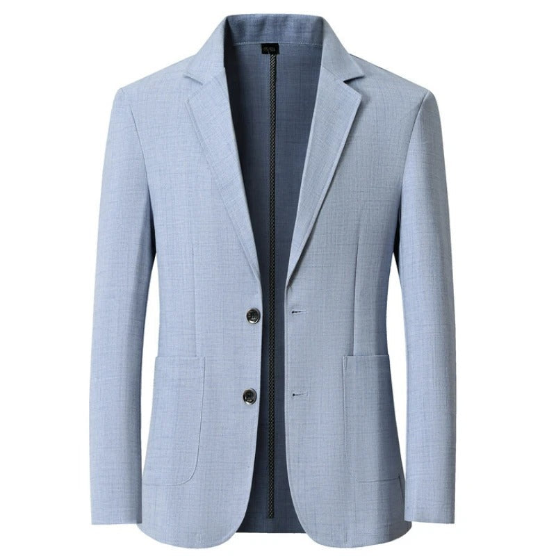 Veste intelligente pour hommes de Danoir Paris, en tissu bleu, avec design moderne et détails élégants.