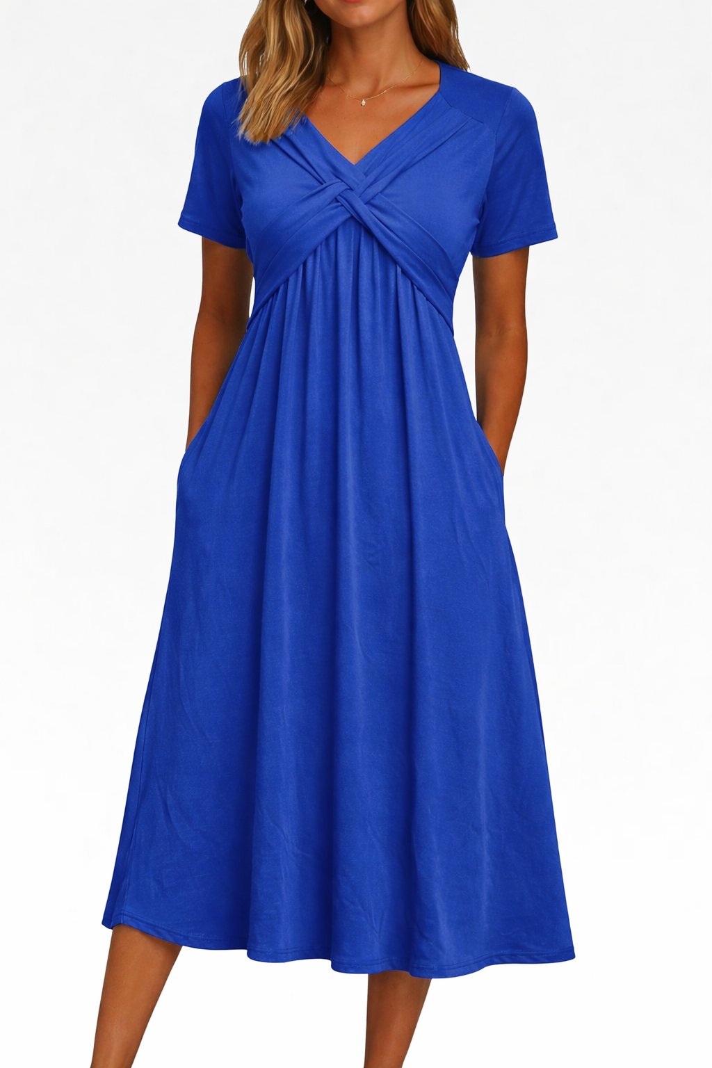 Robe Amanda de Danoir Paris en bleu, tenue flatteuse avec coupe élégante, parfaite pour une allure sophistiquée.