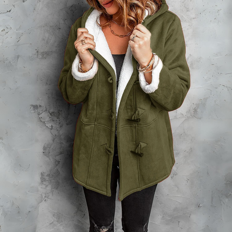 Manteau élégant pour femme Denise de Danoir Paris en Bordeaux, vue de face avec détails du tissu et coupe sophistiquée