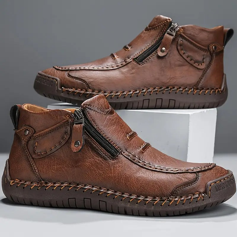 Chaussures confort Ulrik Danoir Paris marron avec fermeture éclair latérale, pointure 38, en cuir souple et design élégant.