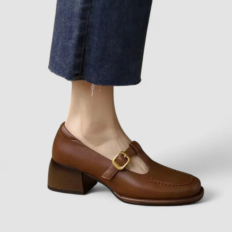 Bottes pour bébé Adélaïde™ bas Talon Danoir Paris en brun, en cuir avec semelle antidérapante, pour enfants.
