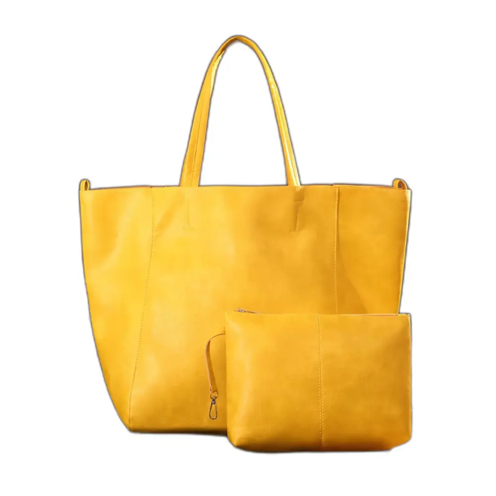 Grand sac à main vintage Renee Danoir Paris avec poignées en cuir et détails élégants, idéal pour un style sophistiqué.