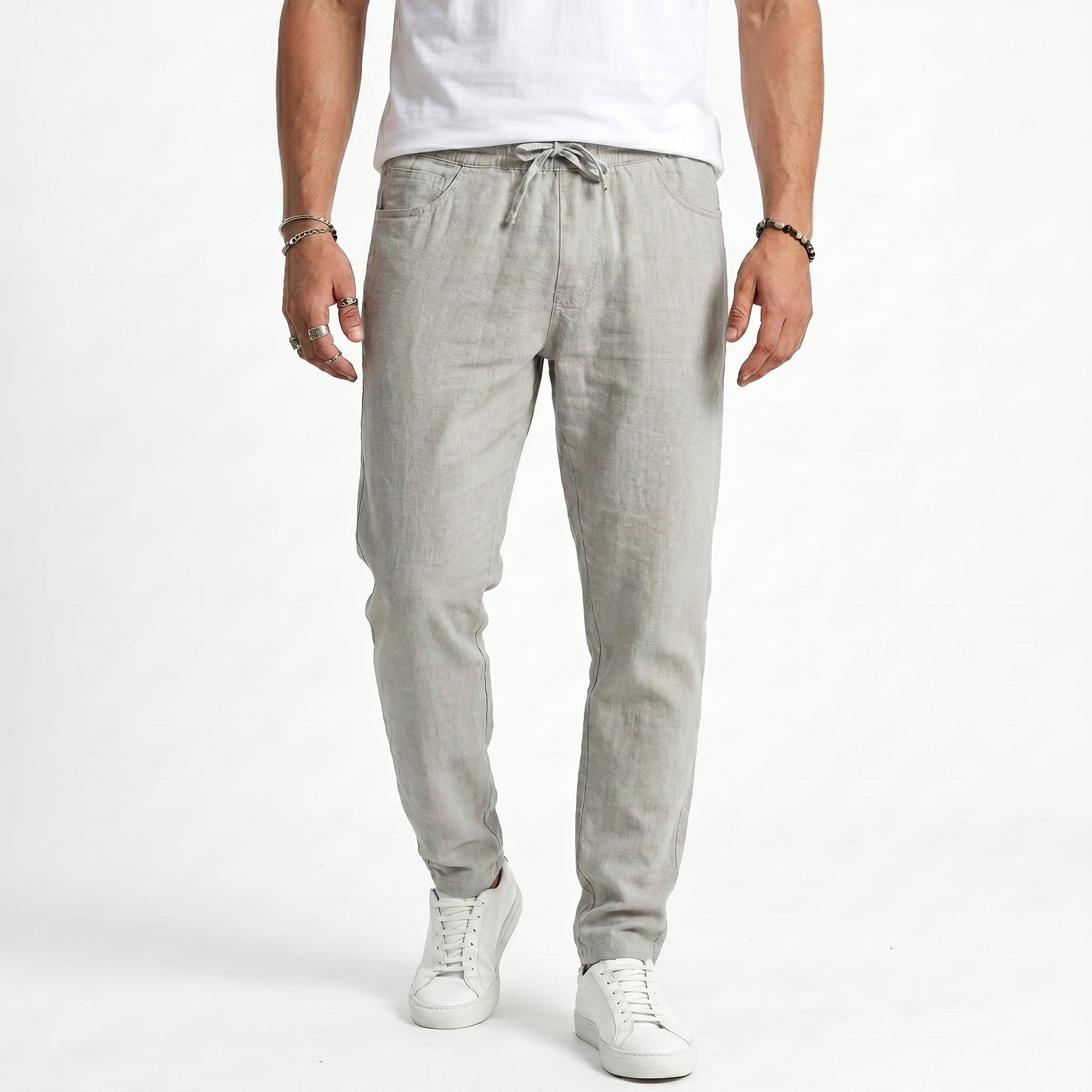 Pantalons de plage en lin Mateo de Danoir Paris, couleur kaki, tissu léger, style décontracté pour l'été.