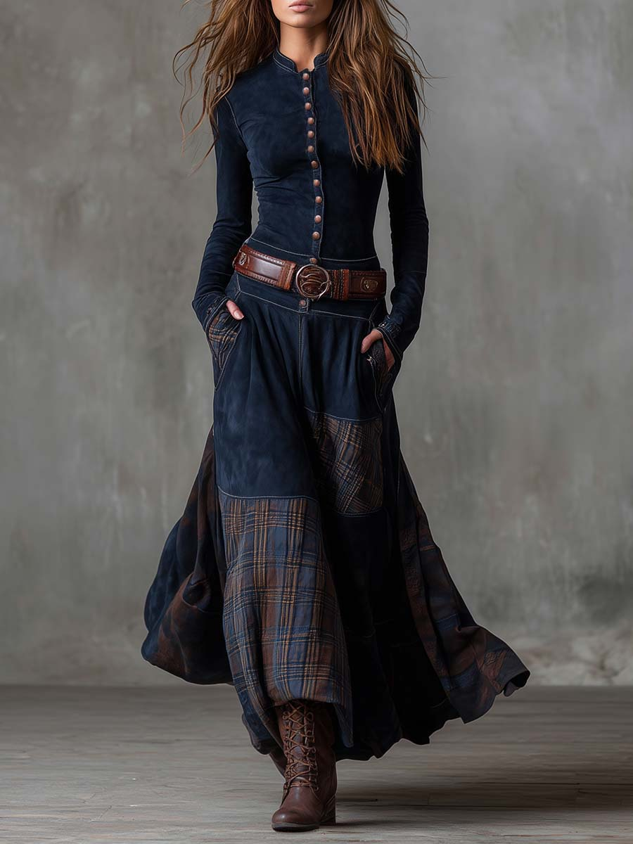 Robe maxi décontractée en daim Michelle de Danoir Paris, style casual, coupe fluide, couleur marine, en tissu doux.