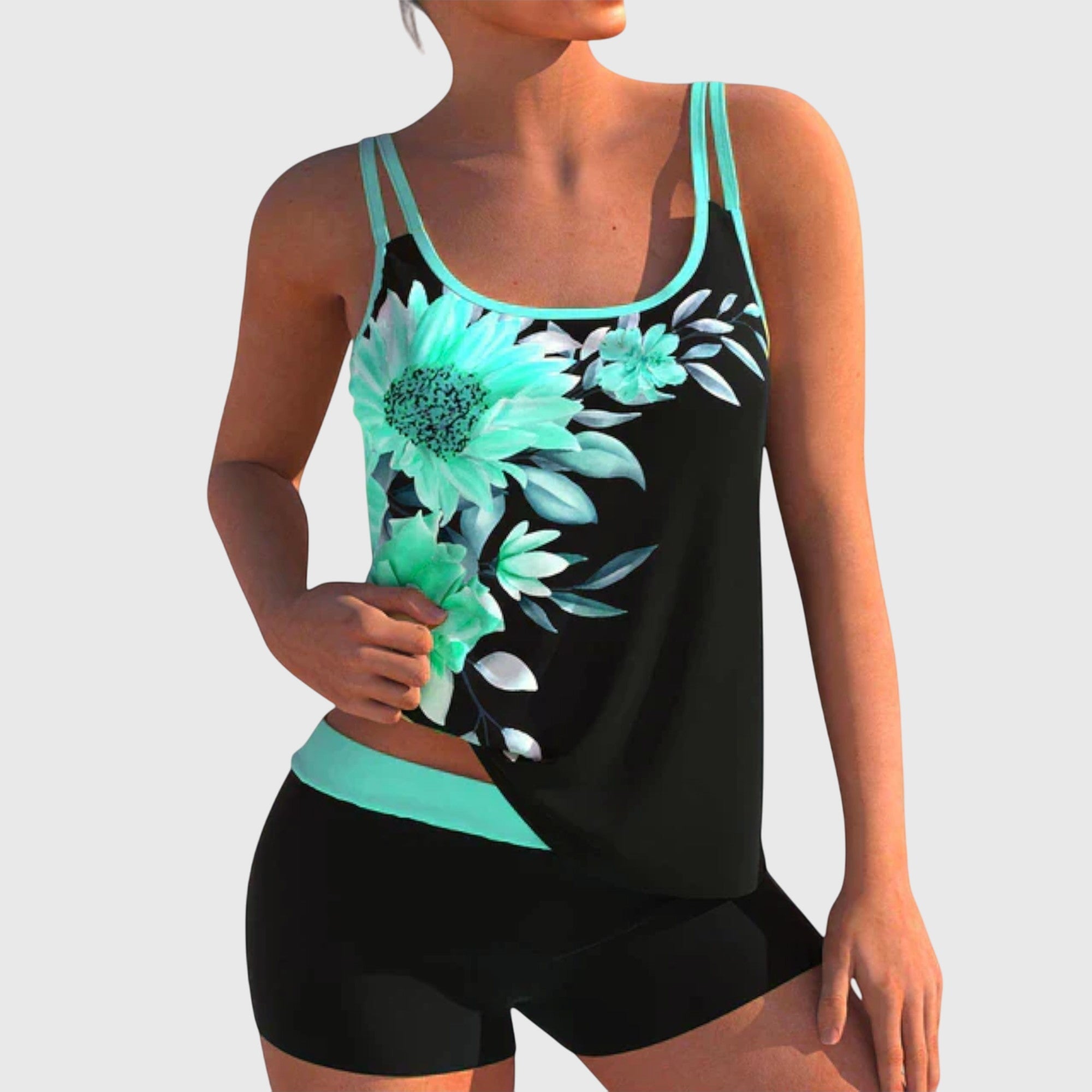 Tankini fleuri Danoir Paris avec short, effet ventre plat, maillot de bain deux pièces pour femme, design élégant et confortable.