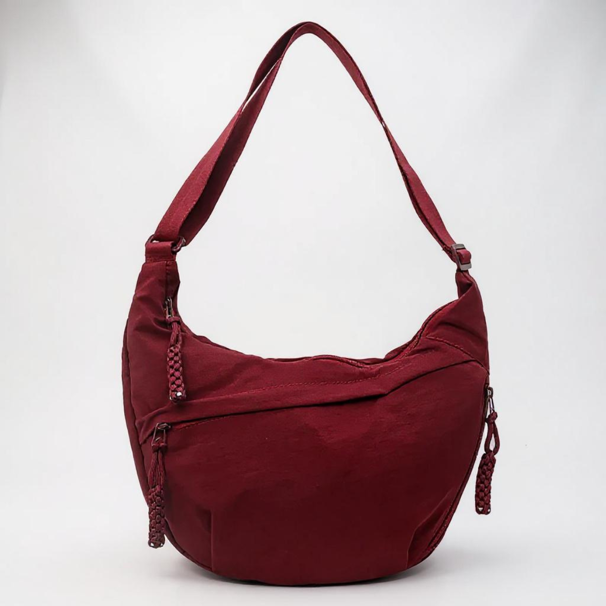 Sac à bandoulière Danoir Paris Rosa en cuir bordeaux avec détails élégants, vue de face.