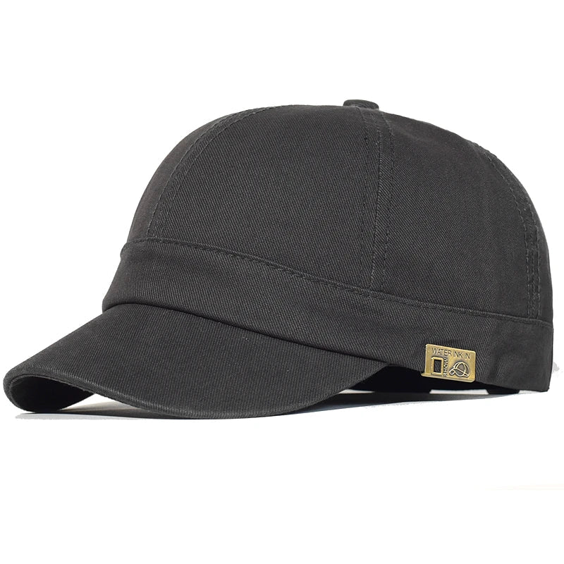 Bonnet pour homme Bloom en coton de Danoir Paris, couleur bleu foncé, avec design classique et confortable.