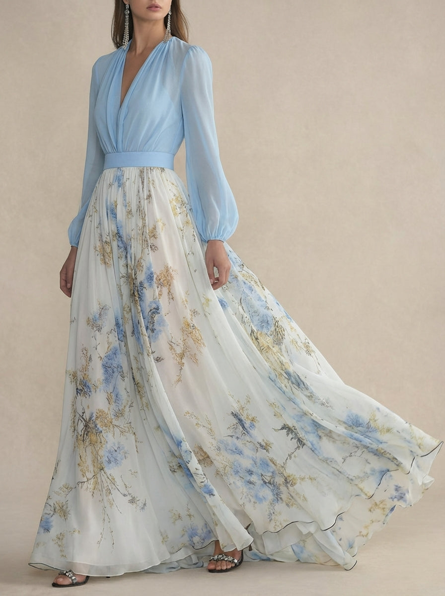 Robe maxi bleue Danoir Paris Vera, vêtement élégant avec tissu fluide, portée en journée ou en soirée.