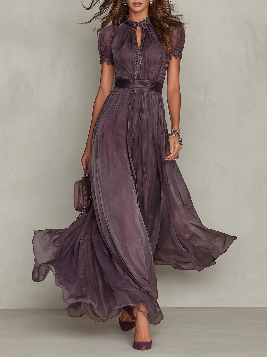 Robe longue violette VALENTINA de Danoir Paris, robe maxi élégante et fluide, portée sur un mannequin.